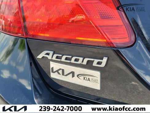 Used 2014 Honda Accord EX-L image 10