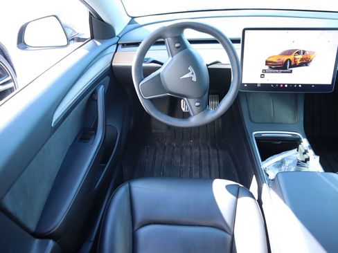 Used 2022 Tesla Model 3 Long Range image 6