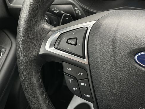 Used 2022 Ford Edge SEL w/ Class II Trailer Tow Package image 20