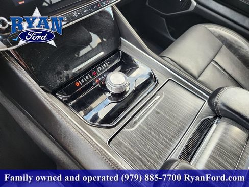 Used 2024 Jeep Wagoneer Series II w/ Flexible Seating Group RWD image 15
