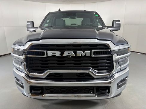 Used 2026 RAM 2500 Big Horn AWD/4WD image 3