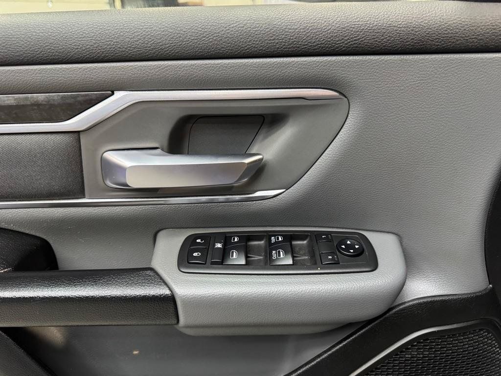 Used 2019 RAM 1500 Big Horn AWD/4WD image 22