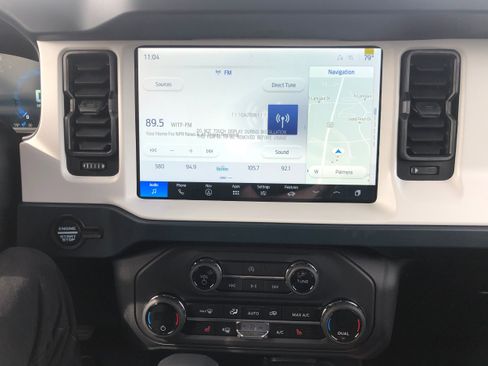 New 2025 Ford Bronco Heritage Edition image 38