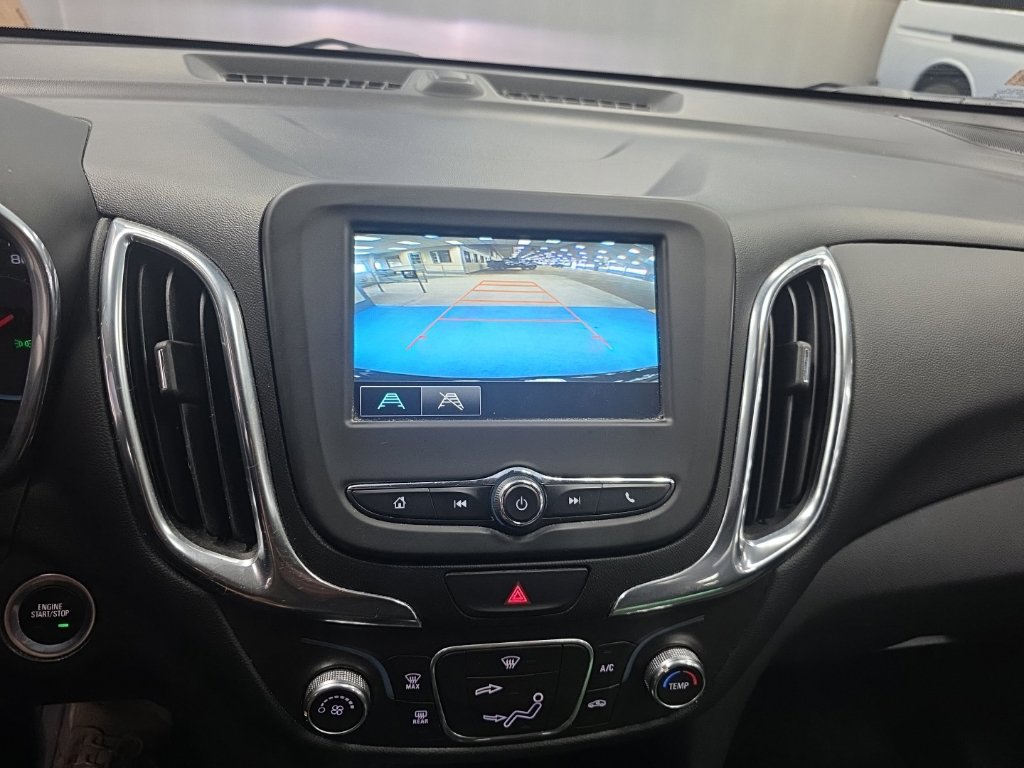 Certified 2018 Chevrolet Equinox LT FWD image 19