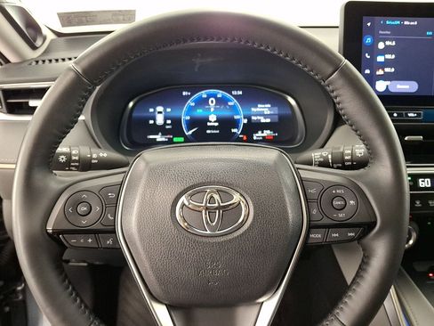 Certified 2024 Toyota Venza Limited AWD/4WD image 8