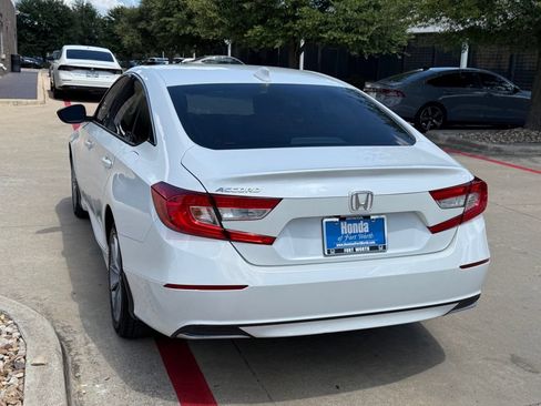 Used 2022 Honda Accord LX image 3