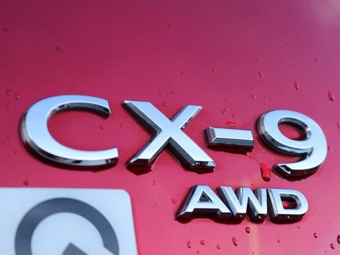 Used 2023 MAZDA CX-9 Touring image 14