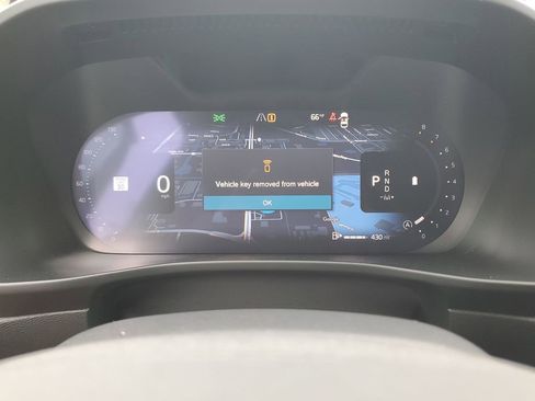 Certified 2026 Volvo XC40 B4 Plus w/ Protection Package Premier image 26