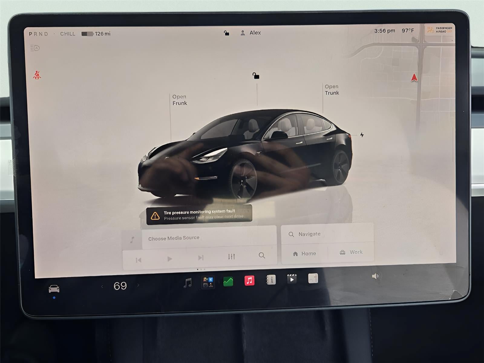 Used 2023 Tesla Model 3 Standard Range RWD image 14