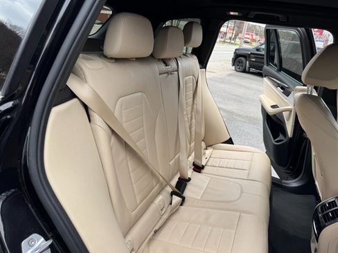 Used 2019 BMW X3 xDrive30i w/ Convenience Package image 44
