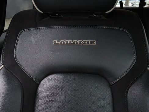 Used 2025 RAM 1500 Laramie image 30