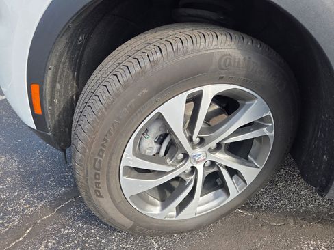 Used 2023 Buick Envision Essence FWD image 13