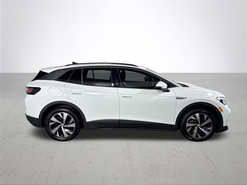 Certified 2025 Volkswagen ID.4 Pro image 6