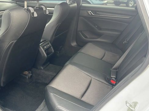Used 2022 Honda Accord Sport image 16