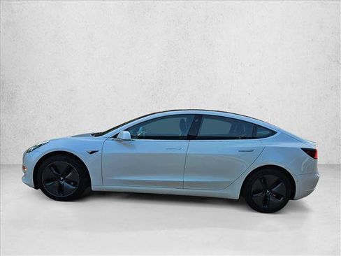 Used 2020 Tesla Model 3 Standard Range Plus RWD image 7