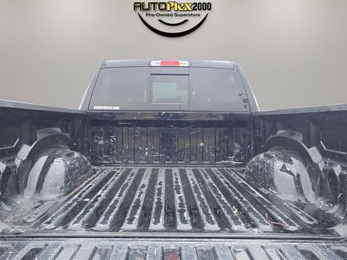 Used 2019 RAM 1500 Big Horn image 14