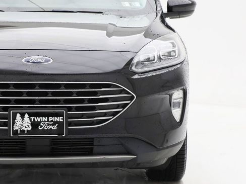 Used 2022 Ford Escape Titanium w/ Titanium Elite Package image 5