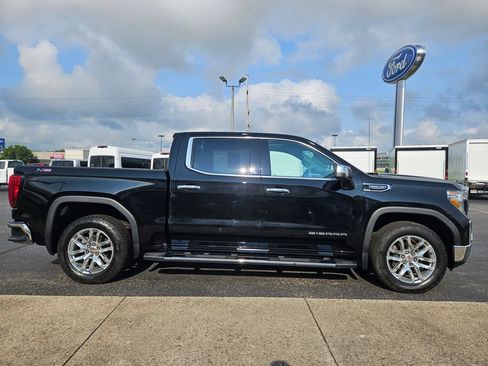 Used 2019 GMC Sierra 1500 SLT w/ SLT Premium Plus Package AWD/4WD image 5