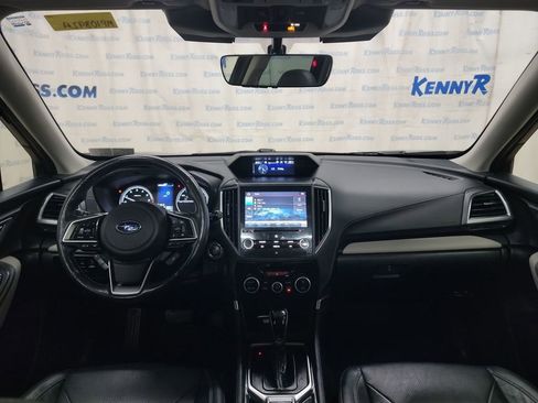Used 2022 Subaru Forester Limited image 17
