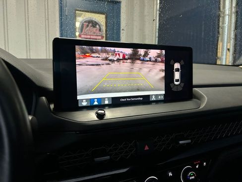 Used 2023 Honda Accord Touring image 19