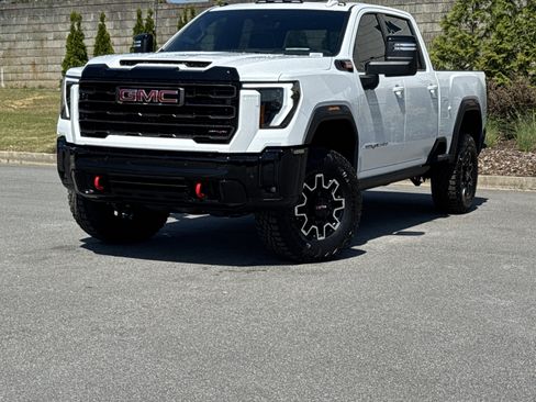 New 2026 GMC Sierra 2500 AT4X AWD/4WD image 5