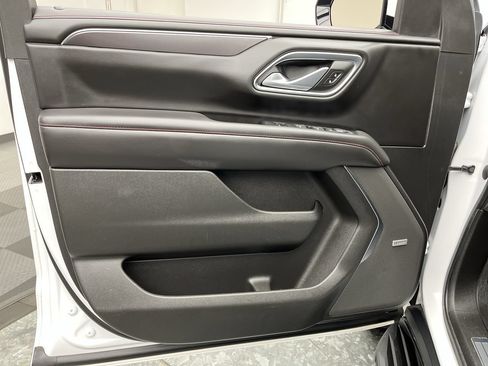 Certified 2021 Chevrolet Tahoe RST AWD/4WD image 7