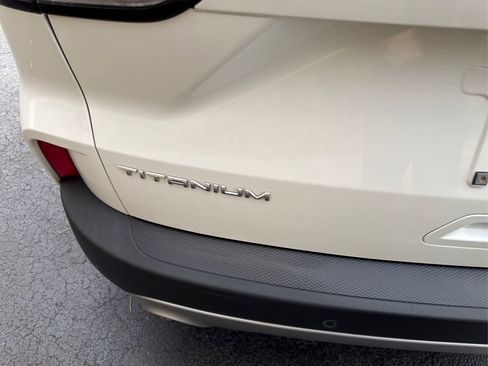 Used 2021 Ford Escape Titanium w/ Titanium Elite Package image 15