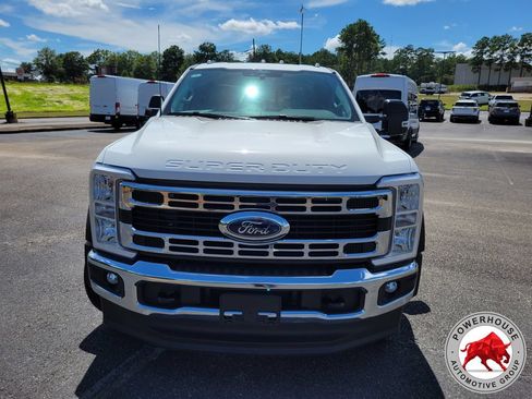 New 2026 Ford F450 XL w/ XL Chrome Package RWD image 10
