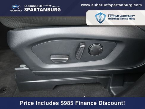 Used 2023 Ford Explorer XLT image 14