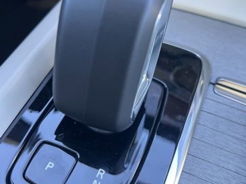 New 2026 Volvo V60 B5 Cross Country Plus w/ Climate Package image 17