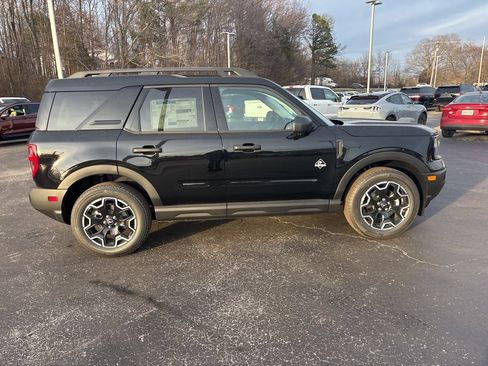 New 2026 Ford Bronco Sport Outer Banks w/ Outer Banks Tech Package+ AWD/4WD image 8
