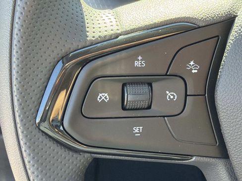 New 2026 Chevrolet Trax LS w/ LS Convenience Package FWD image 5