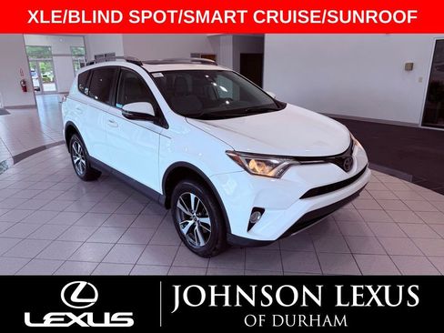 Used 2018 Toyota RAV4 XLE FWD image 1