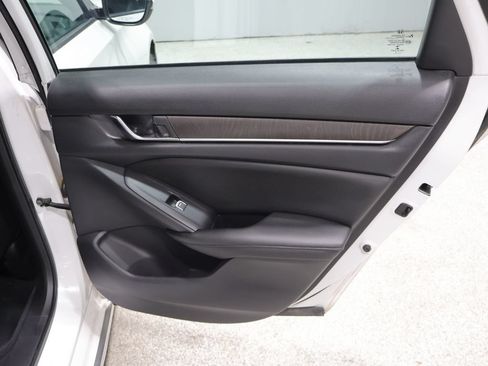 Used 2019 Honda Accord EX-L image 20