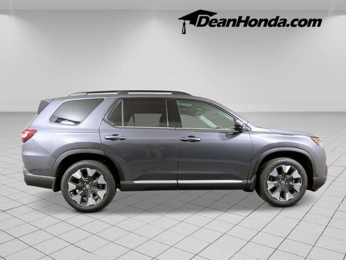 New 2026 Honda Pilot Touring image 6