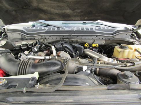 Used 2019 Ford F350 Platinum w/ Platinum Ultimate Package image 36