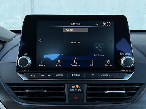 Used 2025 Nissan Altima 2.5 SV image 28