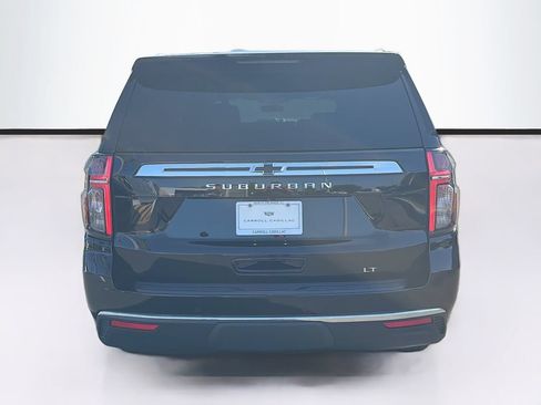 Used 2021 Chevrolet Suburban LT w/ LT Signature Package RWD image 4