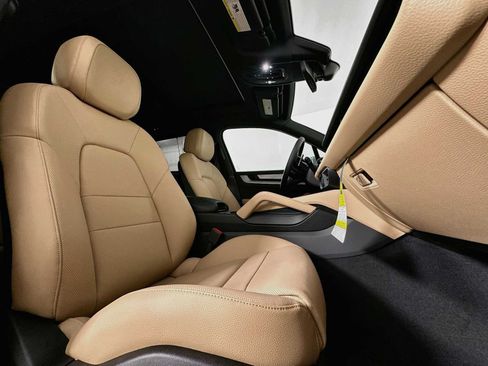 New 2026 Porsche Cayenne S AWD/4WD image 29