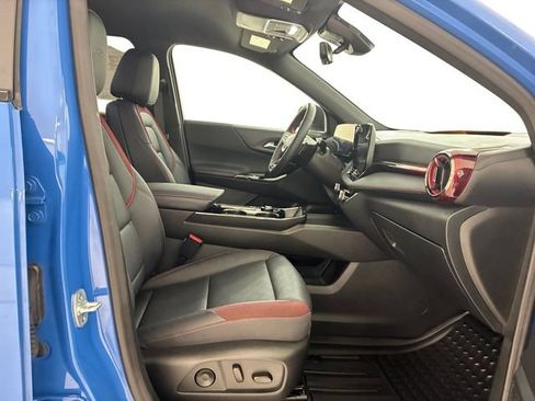 Certified 2025 Chevrolet Equinox RS w/ Safety and Technology Package AWD/4WD image 14