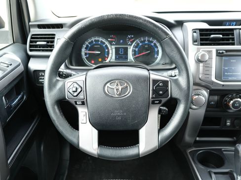 Used 2015 Toyota 4Runner SR5 RWD image 25
