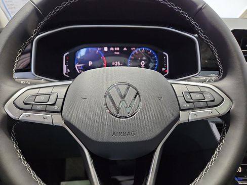 New 2026 Volkswagen Taos SEL AWD/4WD image 21