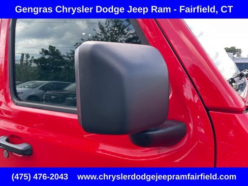 Certified 2025 Jeep Wrangler Unlimited Sahara w/ Safety Group AWD/4WD image 15