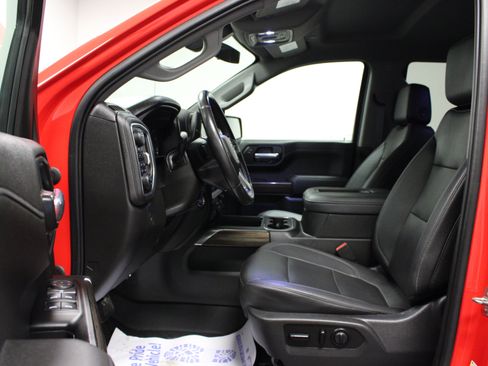 Used 2021 Chevrolet Silverado 1500 LT Trail Boss w/ Convenience Package II AWD/4WD image 12