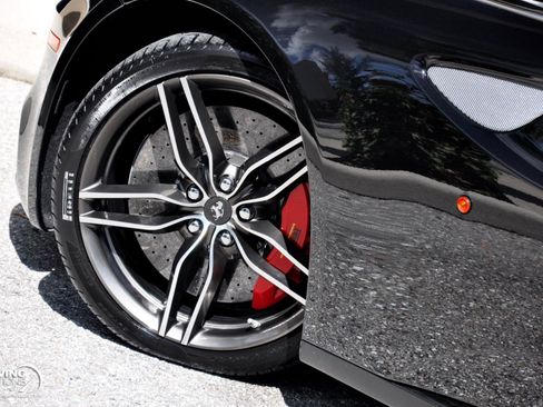Used 2016 Ferrari FF AWD/4WD image 28