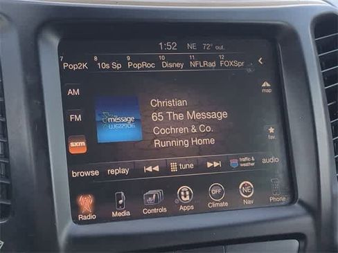 Used 2015 Jeep Cherokee Limited image 31