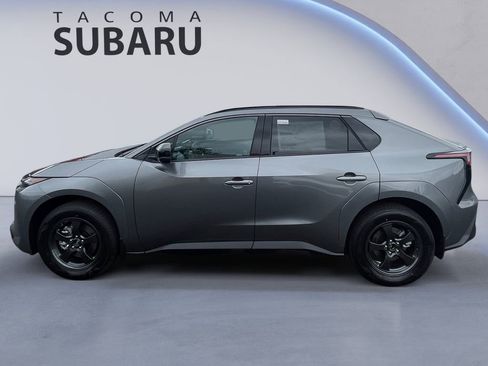 New 2026 Subaru Solterra image 2