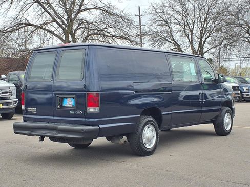 Used 2011 Ford E-250 and Econoline 250 Extended w/ PWR Group image 2