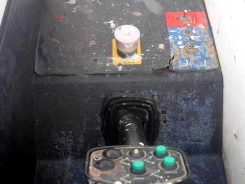 Used 2011 RAM 5500 2WD Regular Cab w/ Cold Weather Group image 6