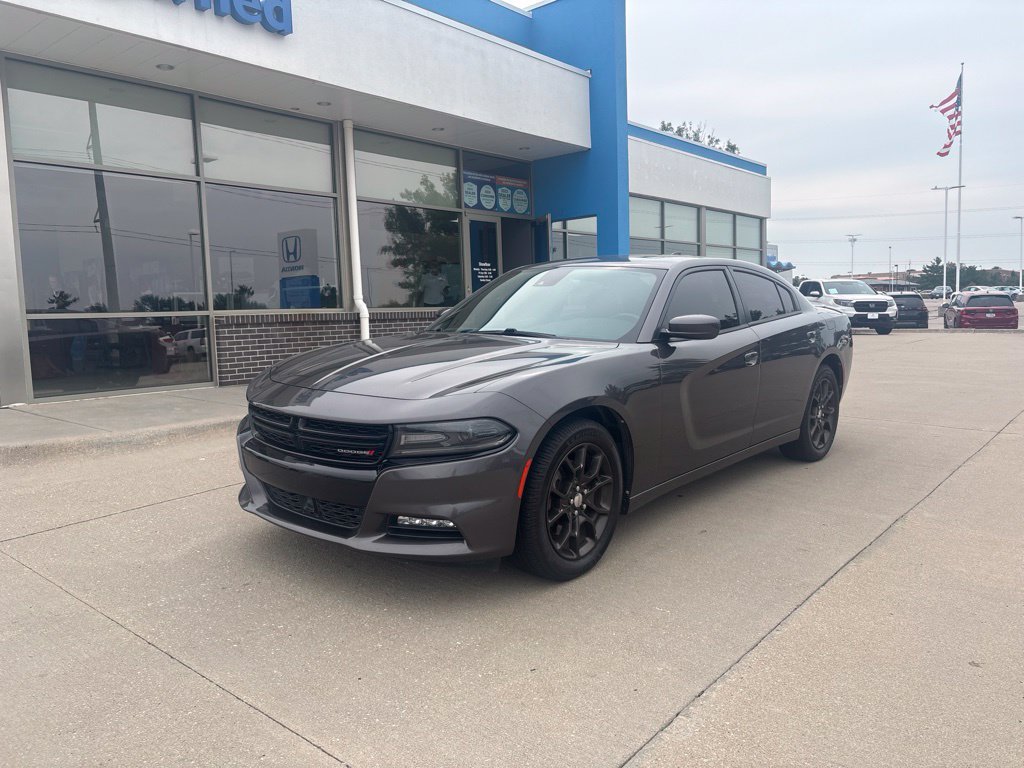 Used 2015 Dodge Charger SXT w/ AWD Premium Group image 1